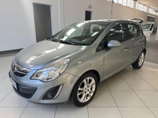OPEL Corsa usata, con Airbag
