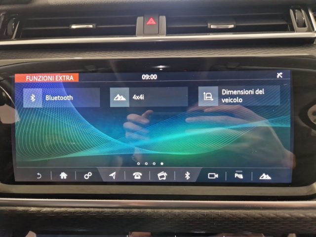 LAND ROVER Range Rover Velar usata, con Portellone posteriore elettrico