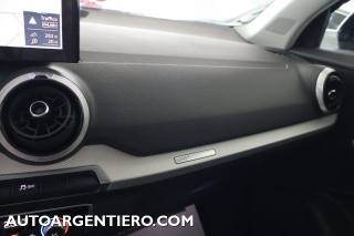 AUDI Q2 usata, con Park Distance Control