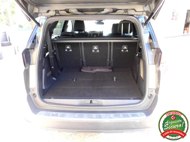 PEUGEOT 5008 usata, con Sensore di luce