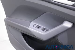VOLKSWAGEN T-Cross usata, con Sensori di parcheggio anteriori