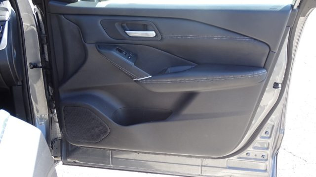 NISSAN Qashqai usata, con 360° camera