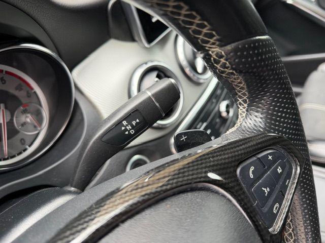 MERCEDES-BENZ GLA 200 usata, con Sedile posteriore sdoppiato