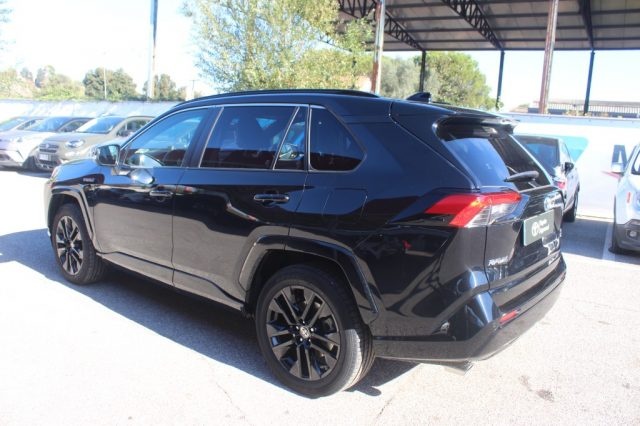 TOYOTA RAV 4 usata, con Volante multifunzione