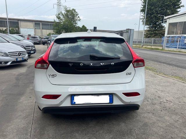 VOLVO V40 usata, con Airbag Passeggero