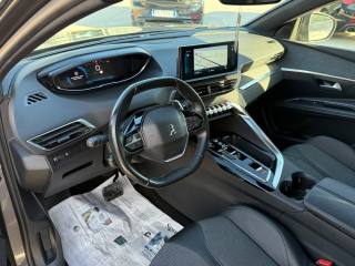 PEUGEOT 3008 usata, con Sensore di luce
