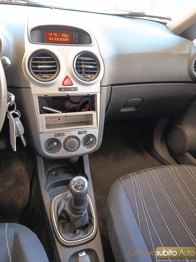 OPEL Corsa usata, con Controllo trazione