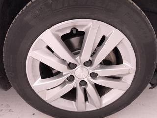 PEUGEOT 308 usata, con MP3