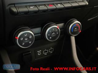 RENAULT Clio usata, con Touch screen
