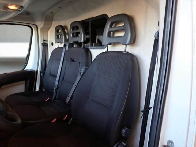 PEUGEOT Boxer usata 8
