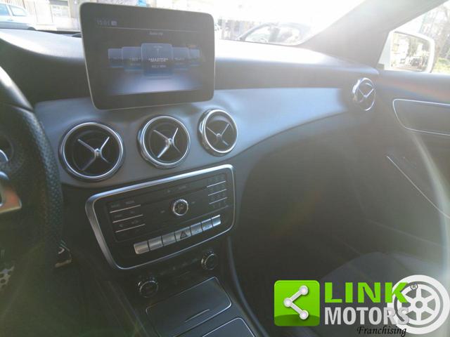 MERCEDES-BENZ GLA 200 usata, con Sedile posteriore sdoppiato