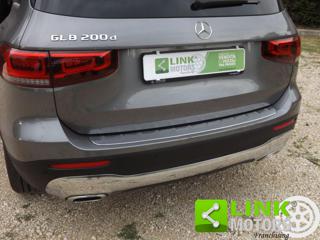 MERCEDES-BENZ GLB 200 usata 52