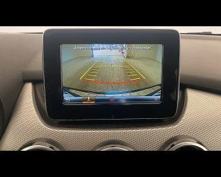 MERCEDES-BENZ B 180 usata 9