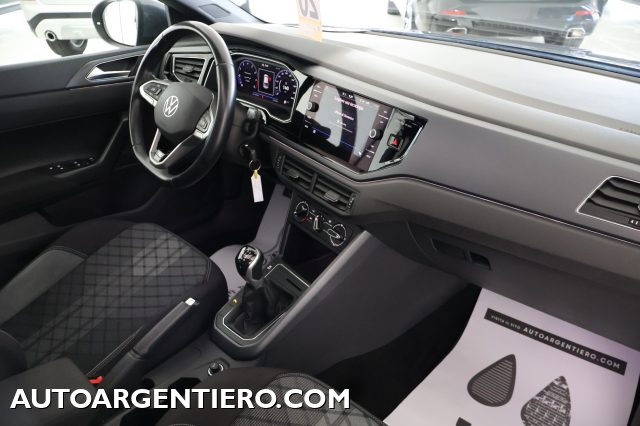 VOLKSWAGEN Taigo usata, con Frenata d