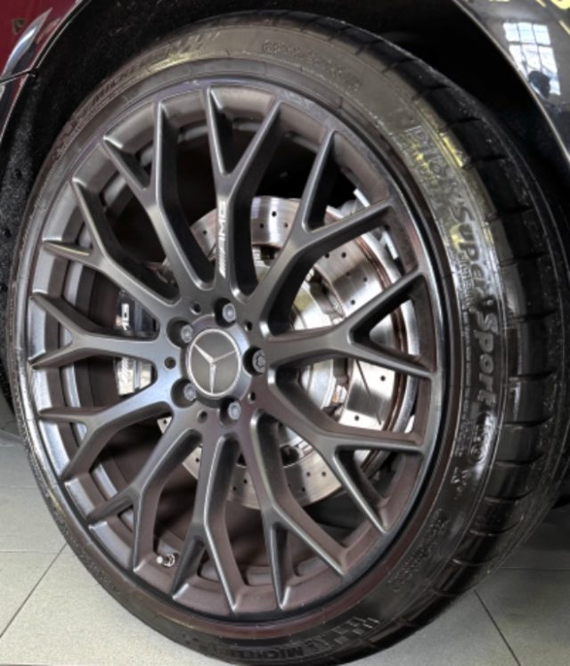 MERCEDES-BENZ GT usata, con Sospensioni pneumatiche