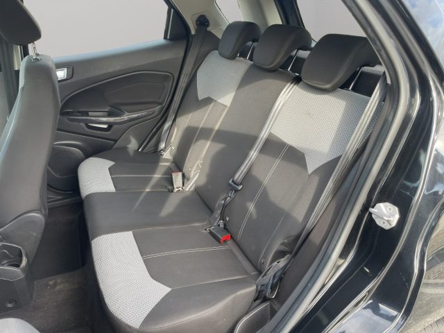 FORD EcoSport usata 19