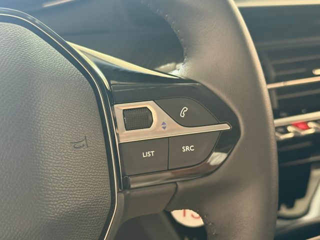 PEUGEOT 208 usata, con Bluetooth