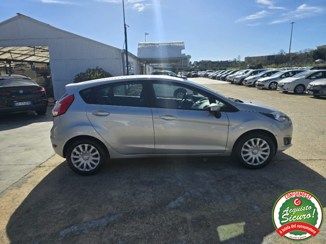 FORD Fiesta usata, con Controllo trazione
