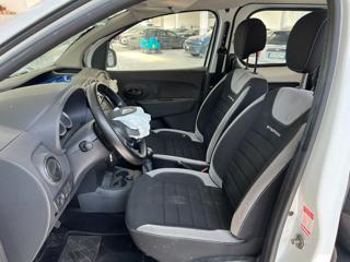 DACIA Dokker usata, con Climatizzatore