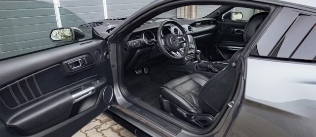 FORD Mustang usata, con Controllo trazione