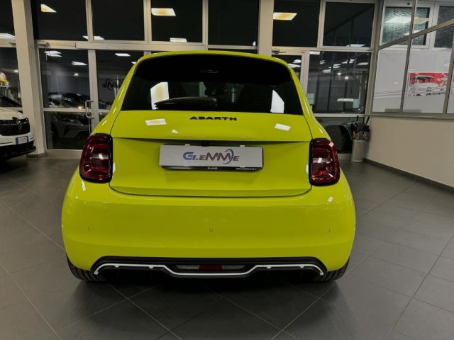 ABARTH 500e usata, con Boardcomputer
