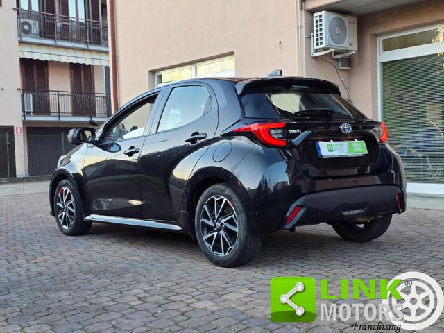 TOYOTA Yaris usata, con Airbag laterali