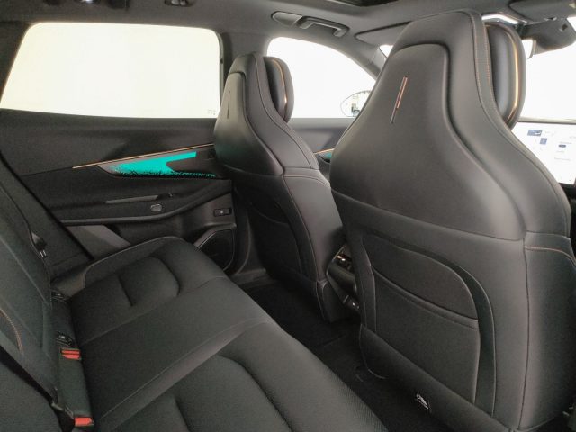 LYNK & CO 08 usata, con Cruise Control