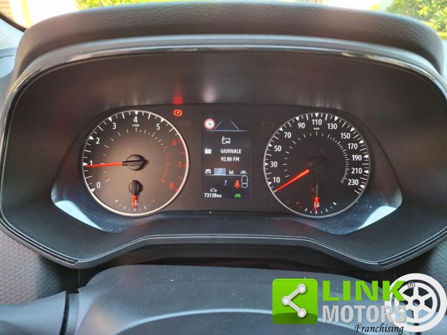 RENAULT Clio usata, con Autoradio