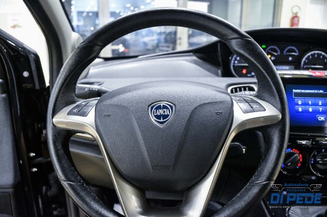 LANCIA Ypsilon usata, con Volante multifunzione