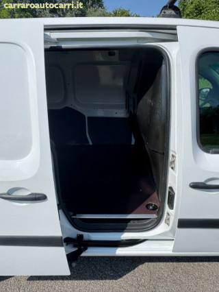 RENAULT Kangoo usata, con Controllo trazione