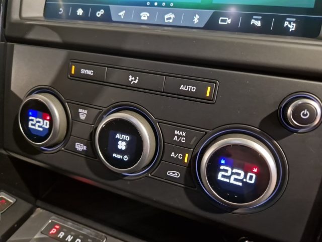 LAND ROVER Discovery usata, con Servosterzo