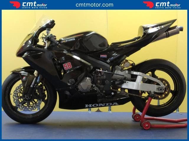 HONDA CBR 600 RR usata 2