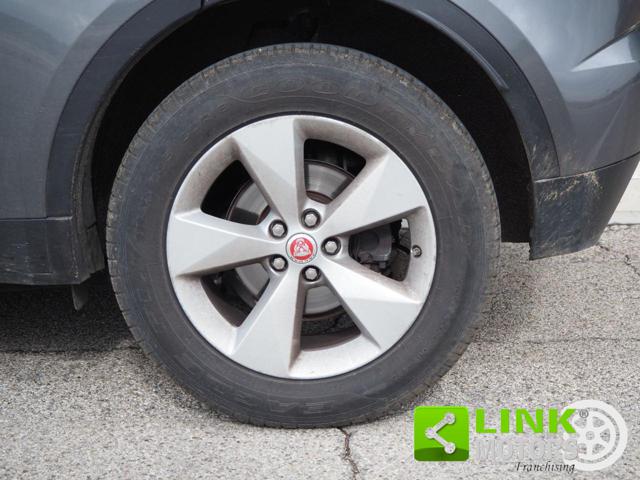 JAGUAR E-Pace usata, con Specchietti laterali elettrici