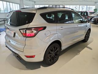 FORD Kuga usata, con Autoradio