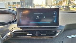 PEUGEOT 3008 usata, con Fari LED