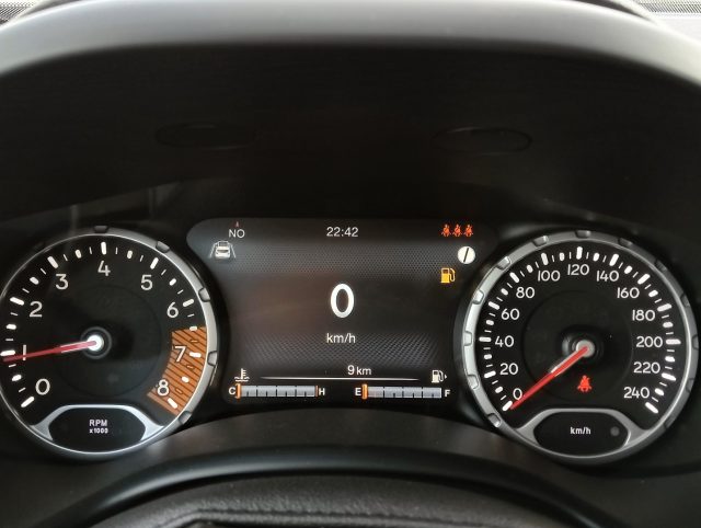JEEP Renegade usata, con Autoradio
