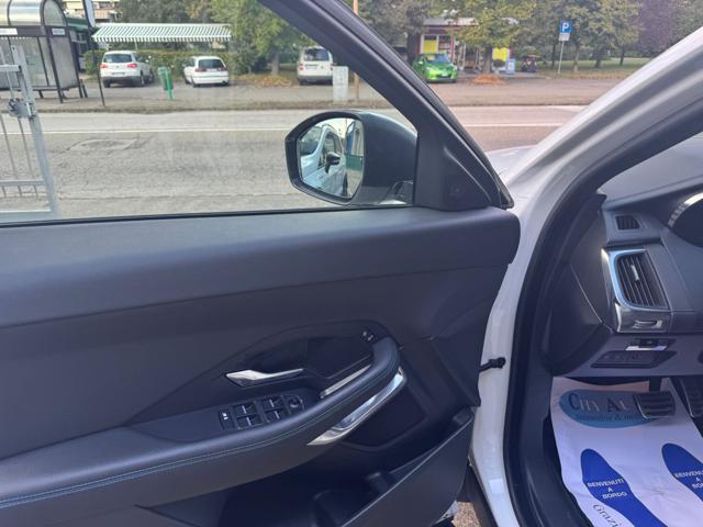 JAGUAR E-Pace usata, con Autoradio