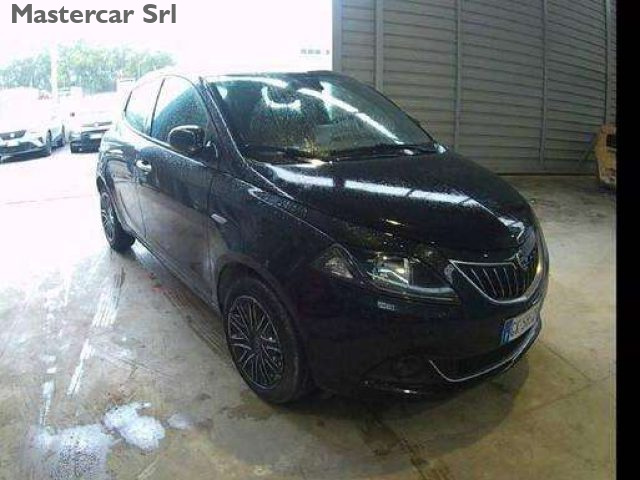 LANCIA Ypsilon usata, con Airbag laterali