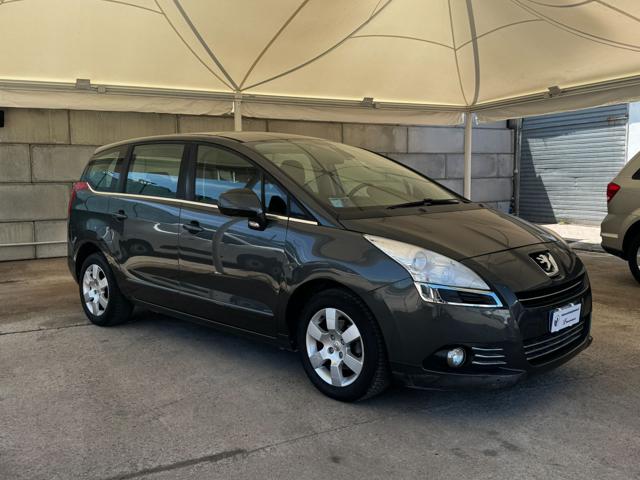 PEUGEOT 5008 usata, con Alzacristalli elettrici