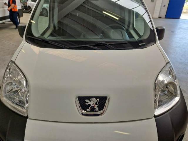 PEUGEOT Bipper usata, con USB