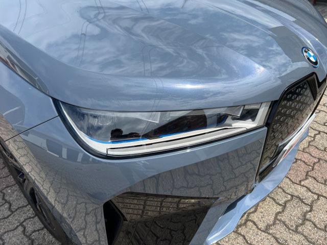 BMW iX usata, con Fari LED