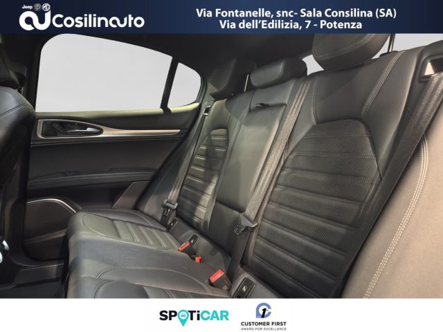 ALFA ROMEO Stelvio usata, con Chiusura centralizzata