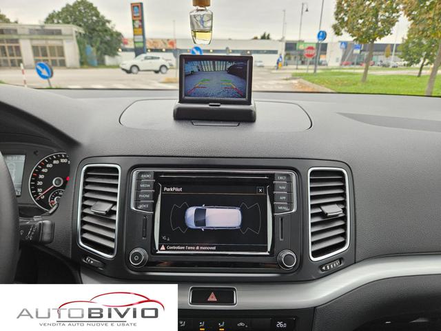 VOLKSWAGEN Sharan usata, con Cruise Control