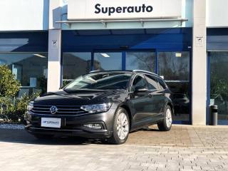 VOLKSWAGEN Passat Variant usata, con Airbag laterali