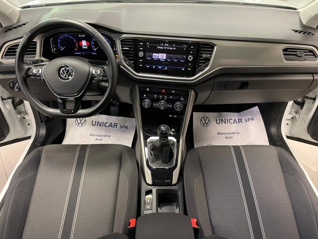 VOLKSWAGEN T-Roc usata, con USB
