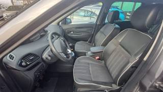 RENAULT Scenic usata, con Chiusura centralizzata