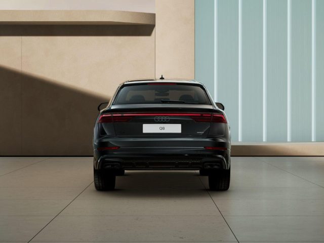 AUDI Q8 usata, con Airbag Passeggero