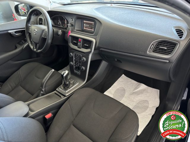 VOLVO V40 usata, con Controllo trazione