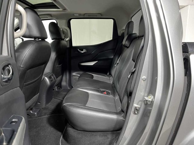 NISSAN Navara usata, con ESP