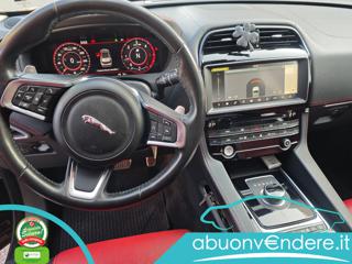 JAGUAR F-Pace usata, con Fendinebbia
